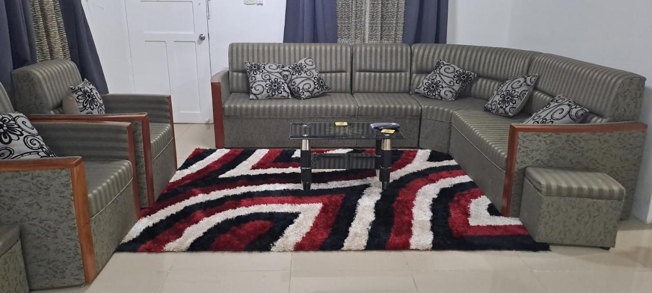 Abm Court Apartments Нади Екстериор снимка