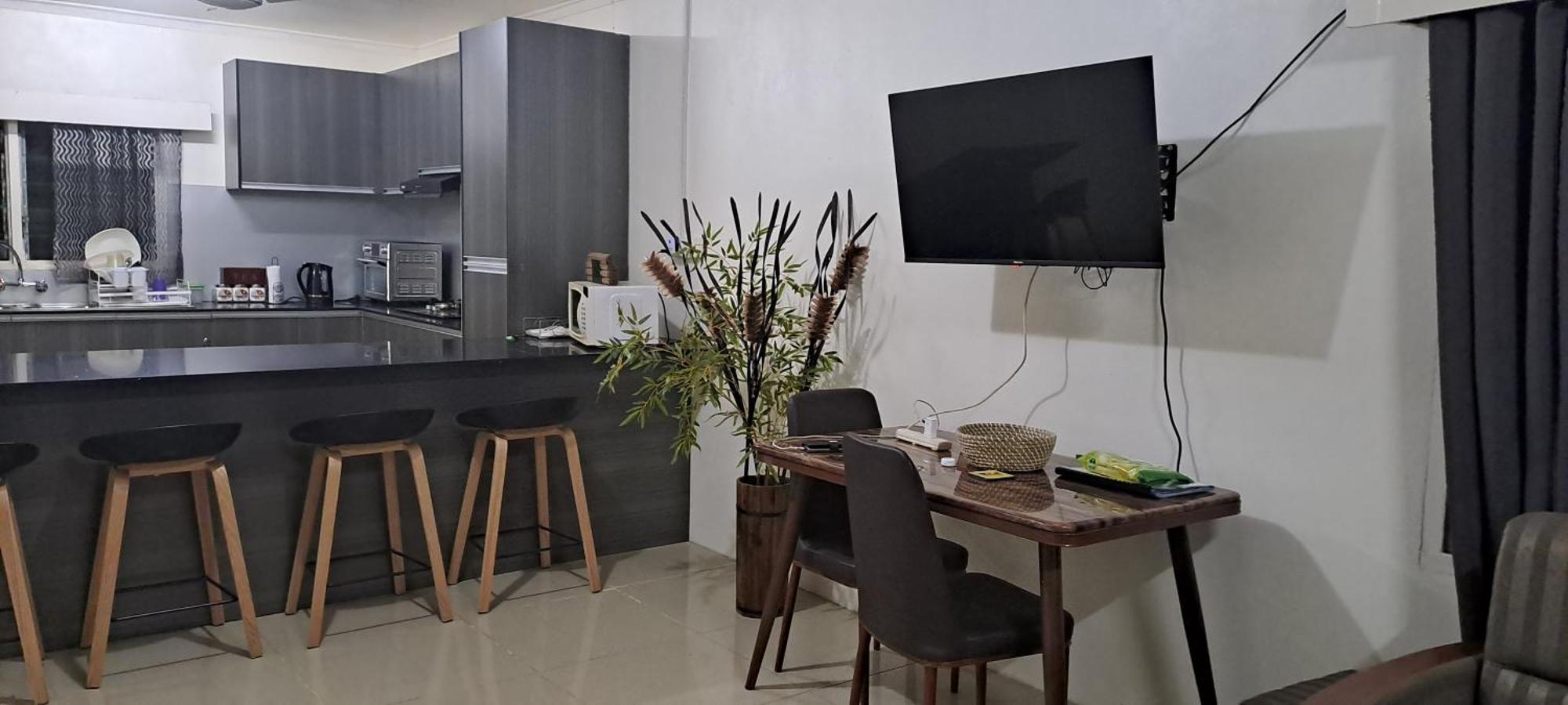 Abm Court Apartments Нади Екстериор снимка